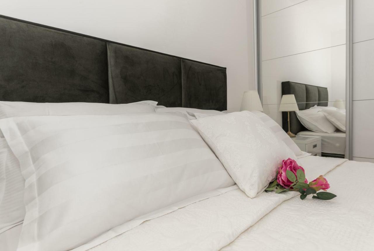 마카르스카 Penthouse Nikola 아파트 외부 사진