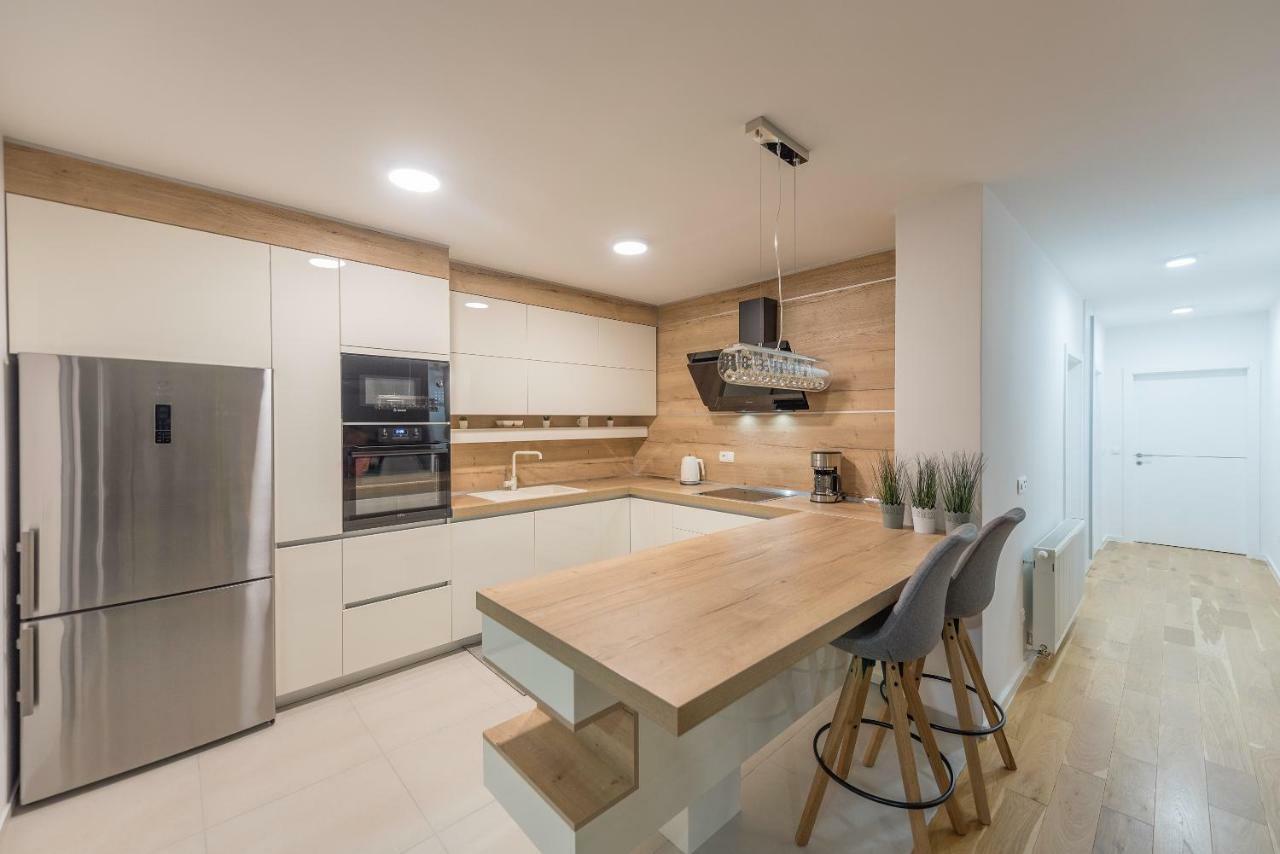 마카르스카 Penthouse Nikola 아파트 외부 사진